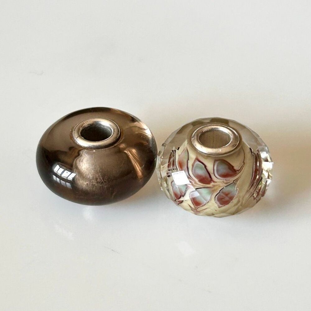 TROLLBEADS Swaying Leaves Facet LAA 925S & Macrow Smooth Smoky Brown Quartz - Picture 8 of 9